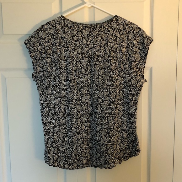 Style & Co. Women’s Black and White Top Size 1X - Picture 2 of 4